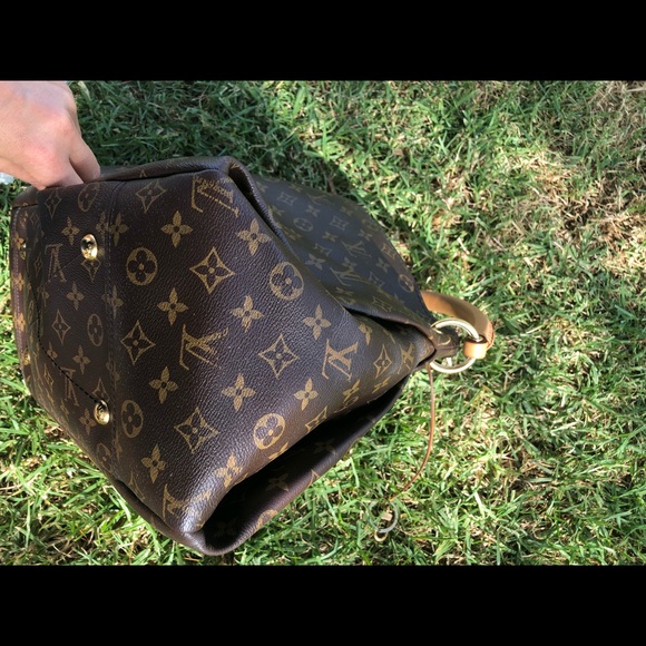 Louis Vuitton Artsy MM - Picture 4 of 14